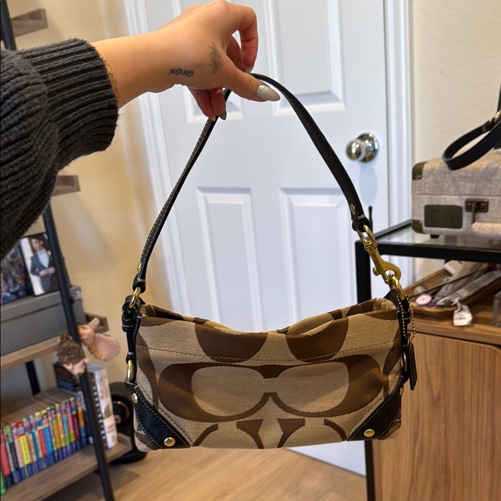 Coach Vintage Carly Bag